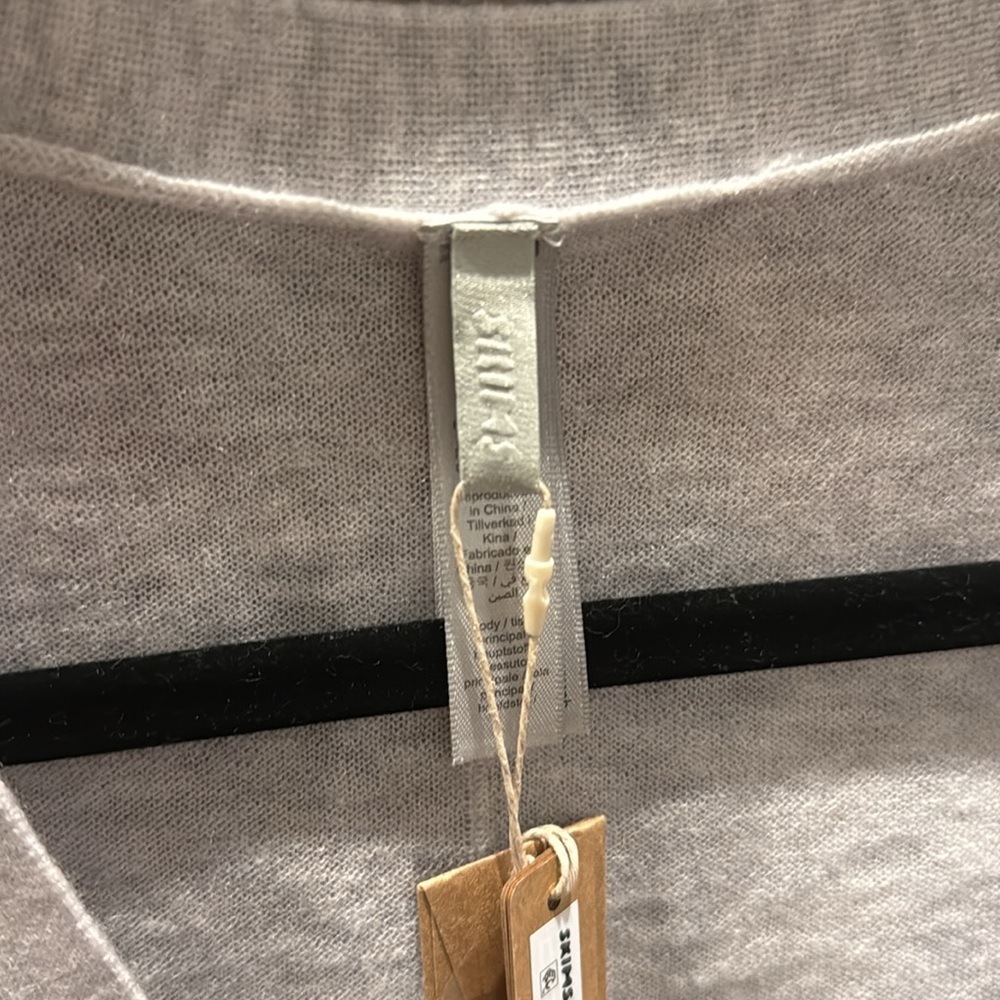 NWT - Skims Featherweight Cashmere Cardigan - Light Grey - Picture 2 of 7